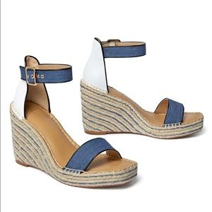 CAbi Parker wedge new in box!